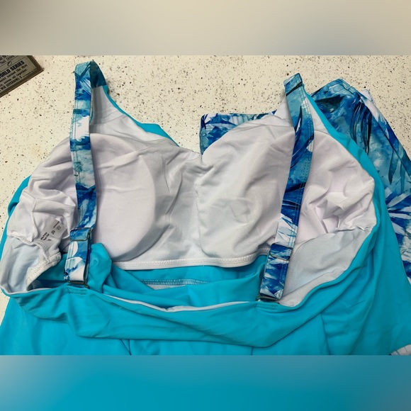 Blue Tropical Layered Women's Swim Tankini Plus Size - Picture 6 of 7